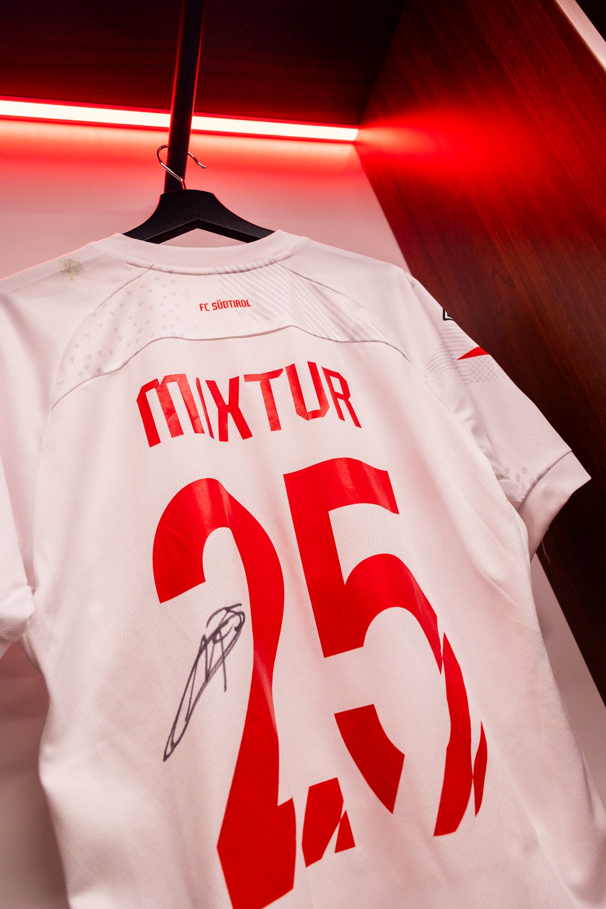 Kenny Mixtur's Match Worn Shirt - FC Südtirol vs. Catanzaro 2026/27