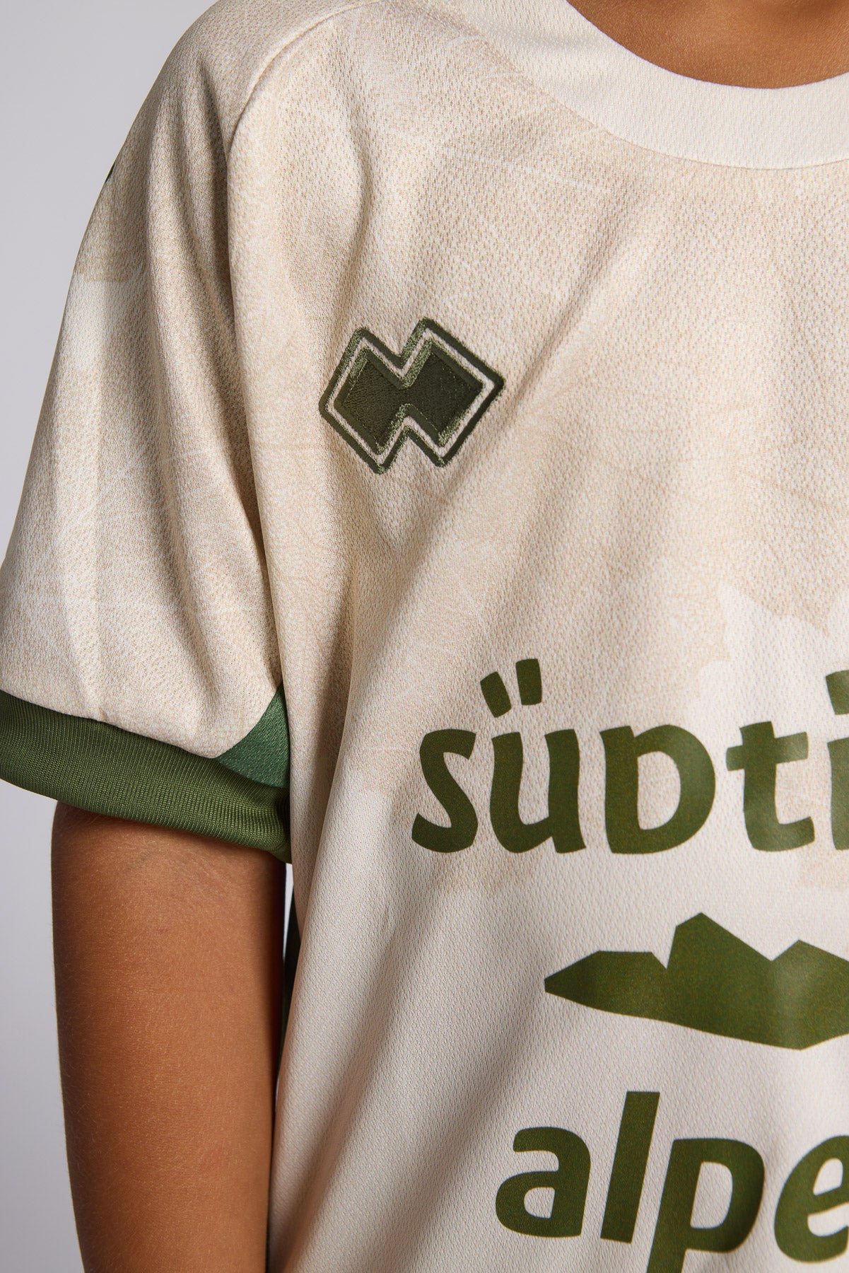 Vinea - Third Jersey 2026/2027 JR