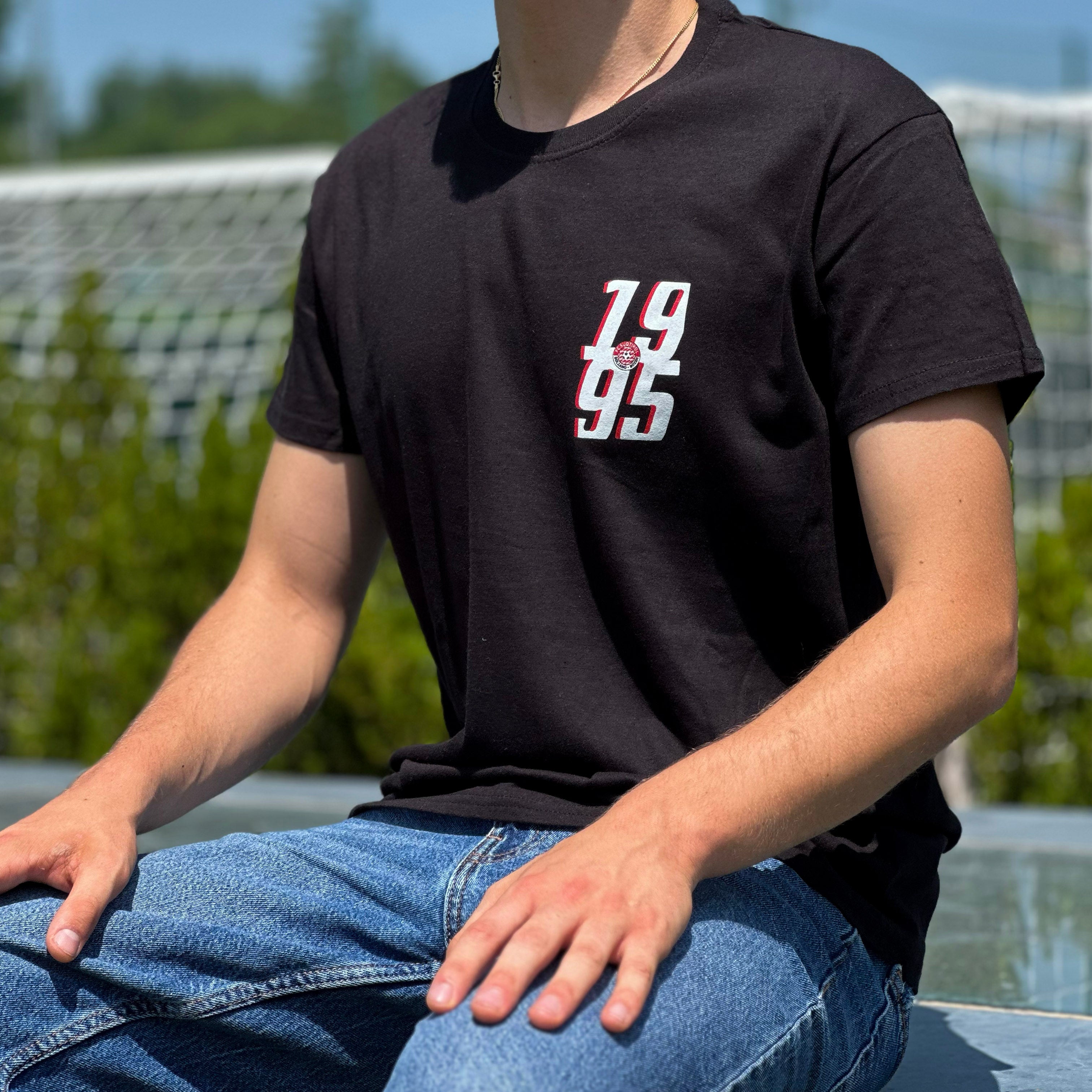 T-Shirt 1995 schwarz